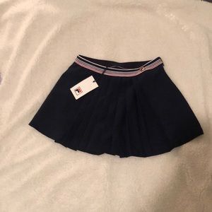 Beautiful brand new Fila skort